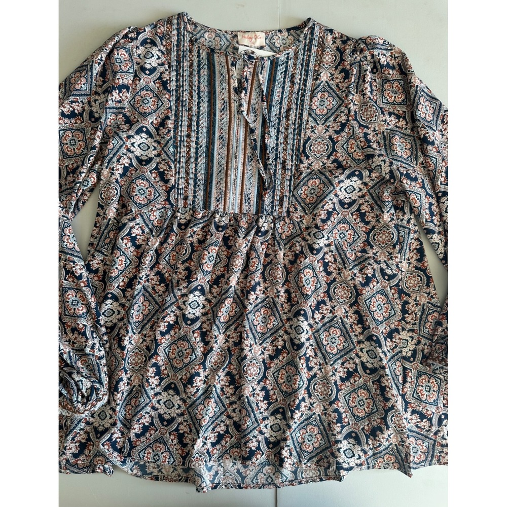Hailey & Co With All My Mind Detailed Blouse Navy Rust Medallion Print Size M